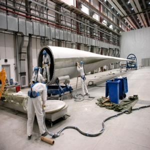 Wind turbine blade putty